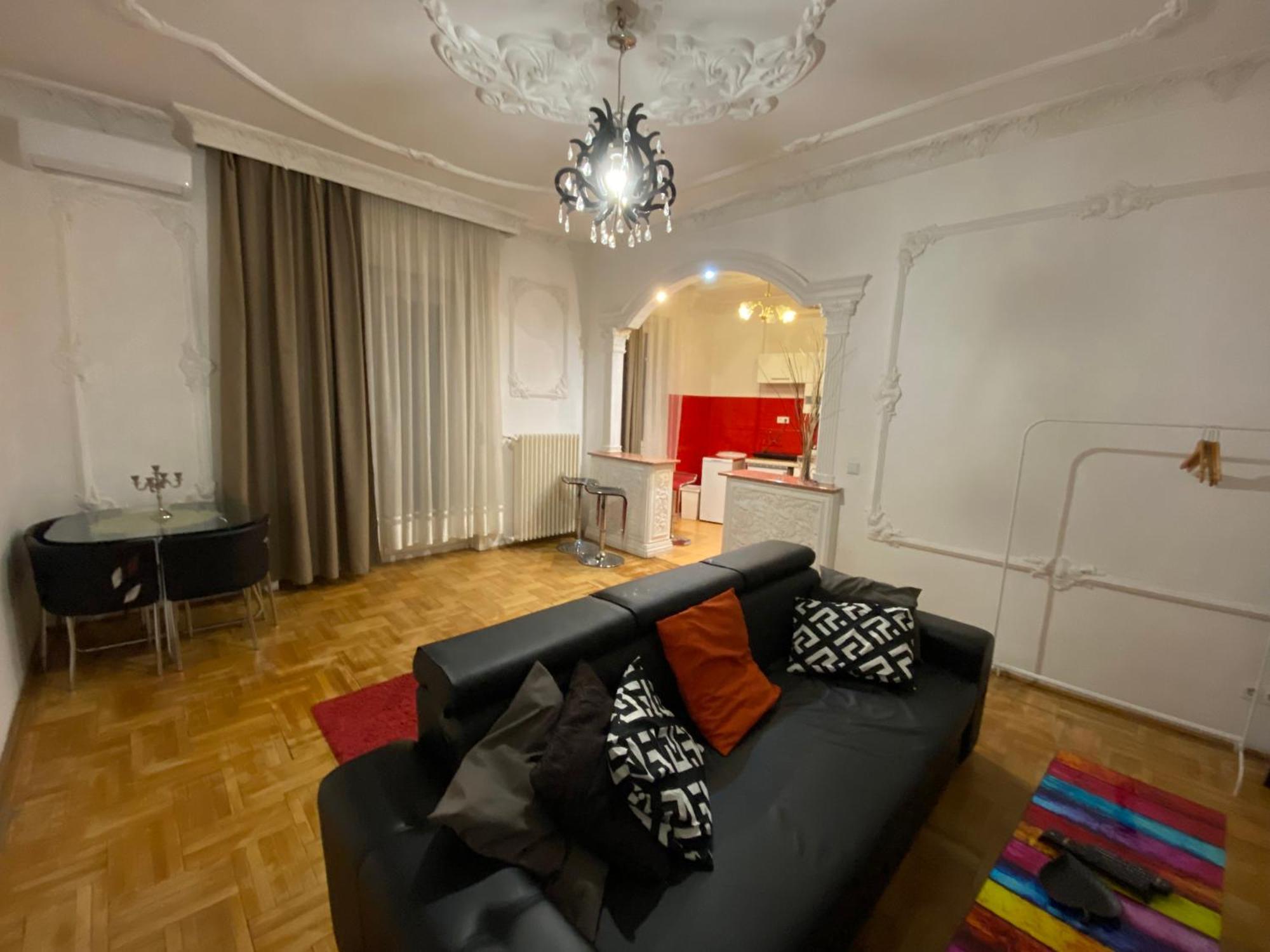Apartment With Balcony And Ac Next To Danube Budapest Kültér fotó