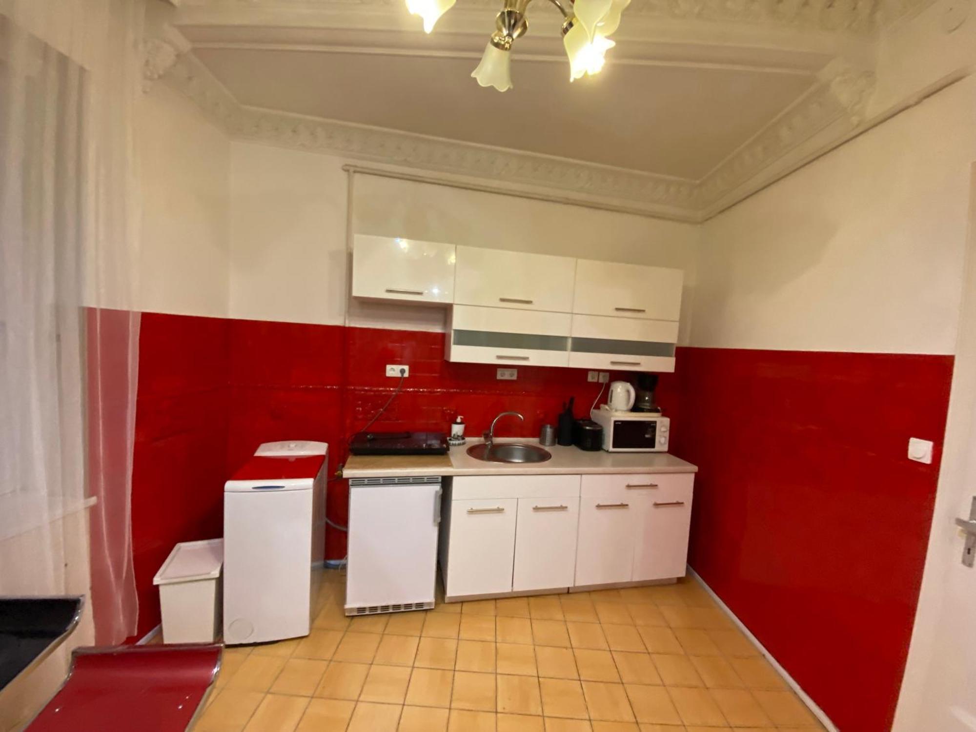 Apartment With Balcony And Ac Next To Danube Budapest Kültér fotó